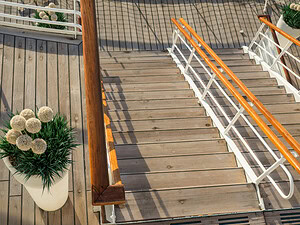 Decorating Ideas for Decks